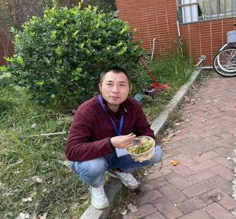 51da99f9bd437772d5514152688d1d0